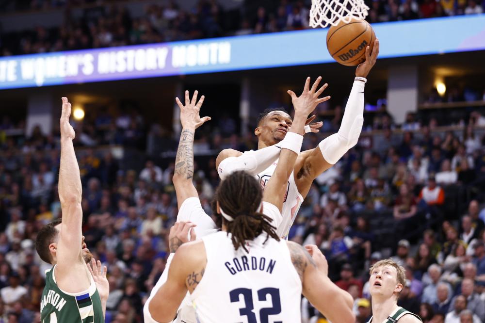 涯为广播行 涯为广播行